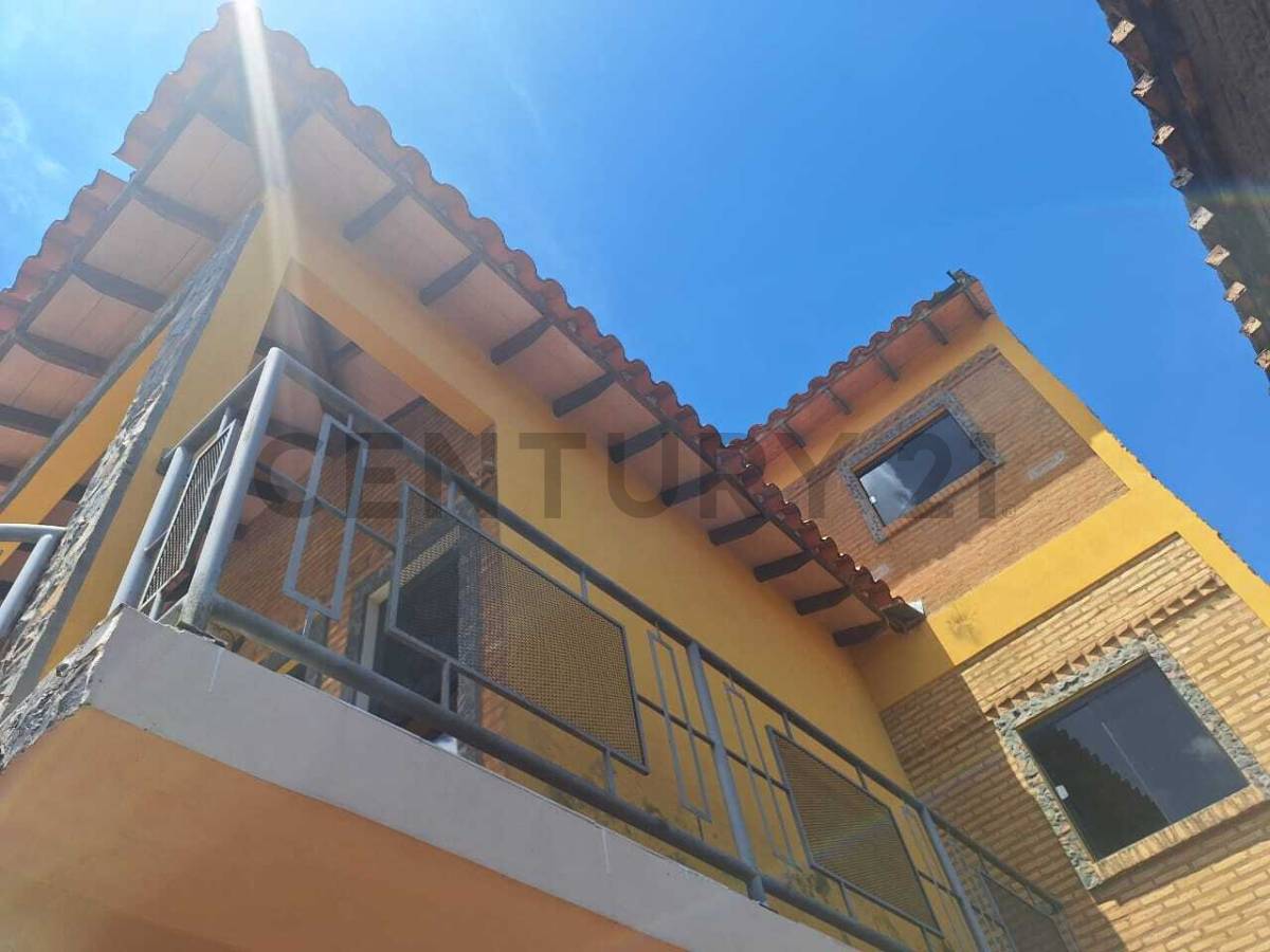 Vendo hermosa casa Zona Terminal - imagen 2