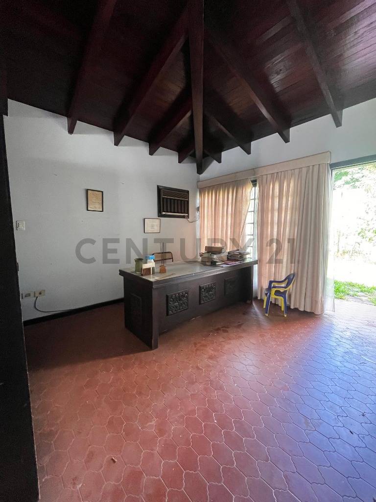 Oportunidad de desarrollo – Lote en esquina con alto potencial | Zona Mercado 4 - imagen 5