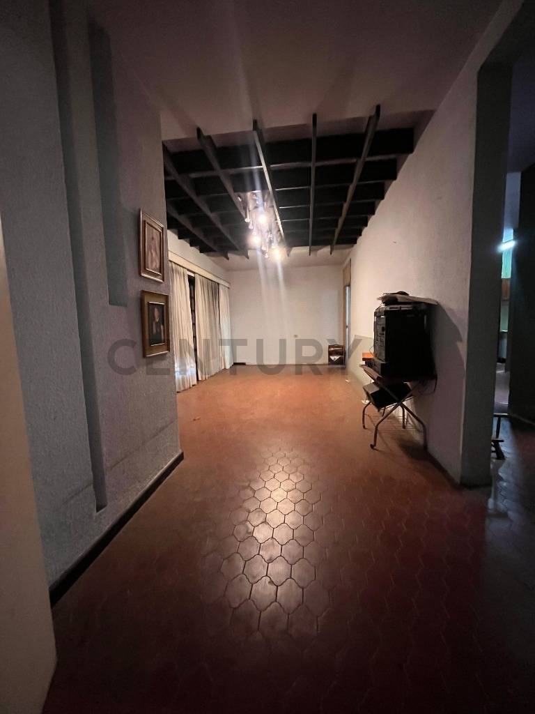 Oportunidad de desarrollo – Lote en esquina con alto potencial | Zona Mercado 4 - imagen 7