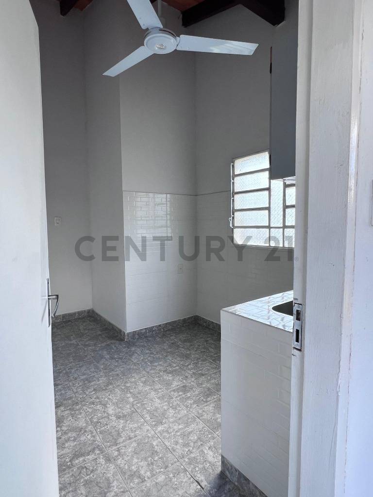 VENDO CASA EN ASUNCION BARRIO PETTIROSI - imagen 13