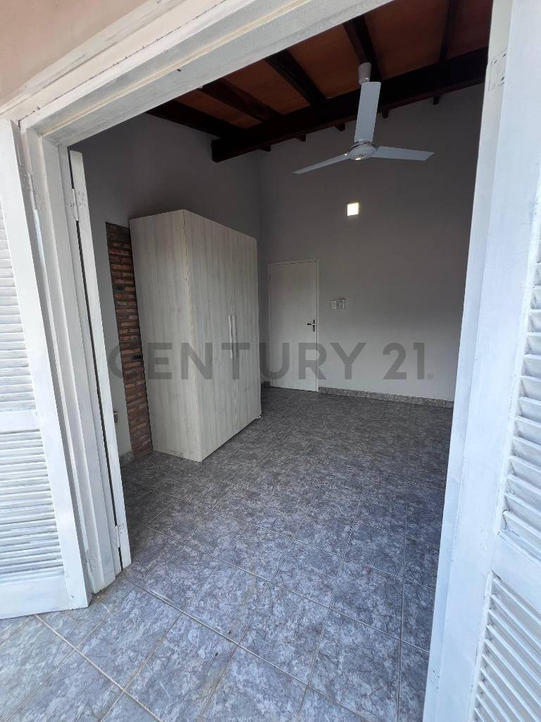 VENDO CASA EN ASUNCION BARRIO PETTIROSI - imagen 14