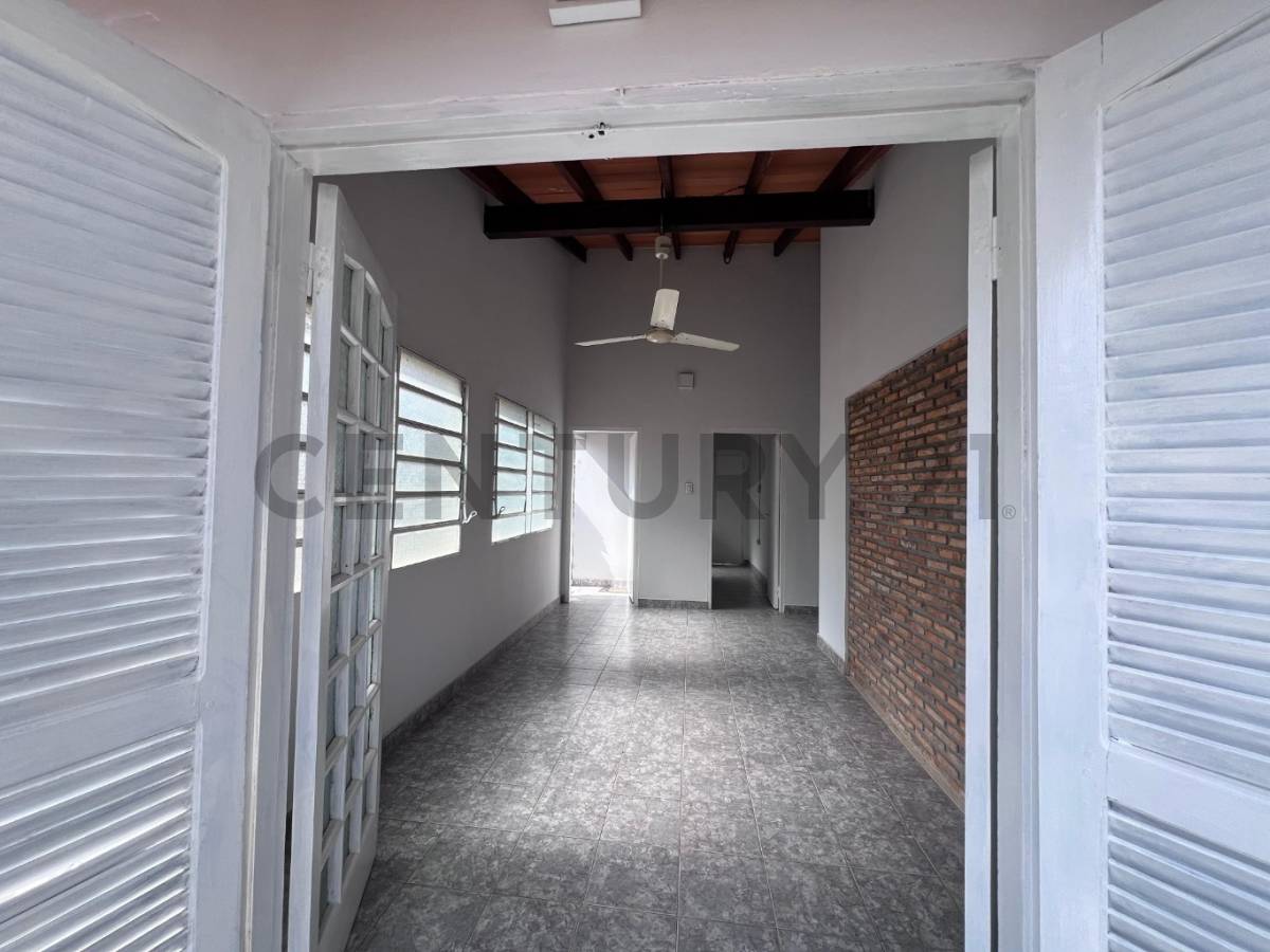VENDO CASA EN ASUNCION BARRIO PETTIROSI - imagen 18