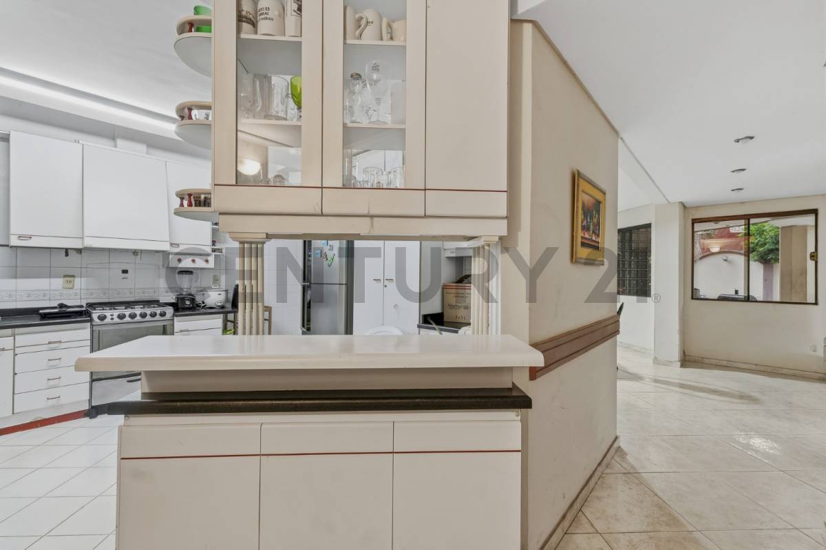 VENTA DE CASA EN RECOLETA - EXCELENTE UBICACIÓN - imagen 12
