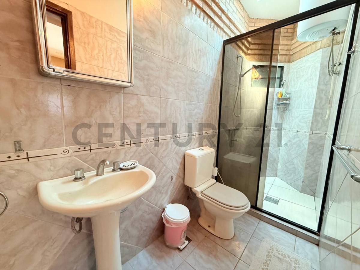 En venta residencia de 4 habitaciones en Bº Recoleta - 11