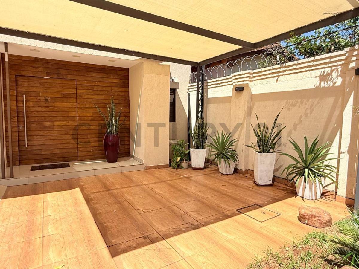 En venta residencia de 4 habitaciones en Bº Recoleta - 21