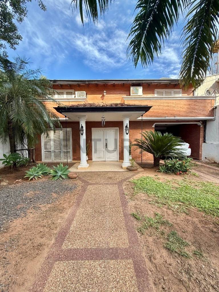 CASA CON EXCELENTE UBICACIÓN – BARRIO RECOLETA - imagen 3