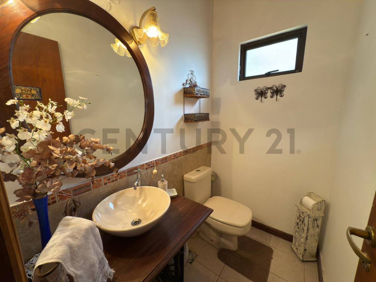 VENDO CASA EN ZONA RECOLETA - imagen 5