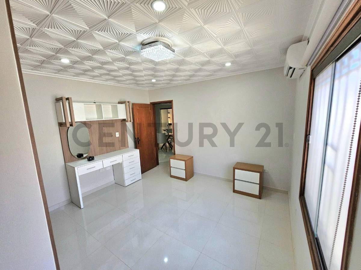 EN VENTA CASA DE 3 HABITACIONES EN EL BARRIO YCUA SATI - imagen 8