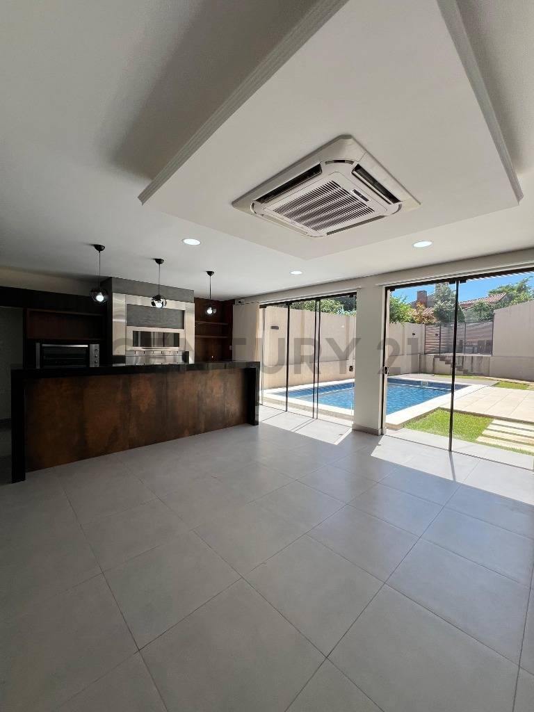 EN VENTA CASA DE 3 HABITACIONES EN EL BARRIO YCUA SATI - imagen 15