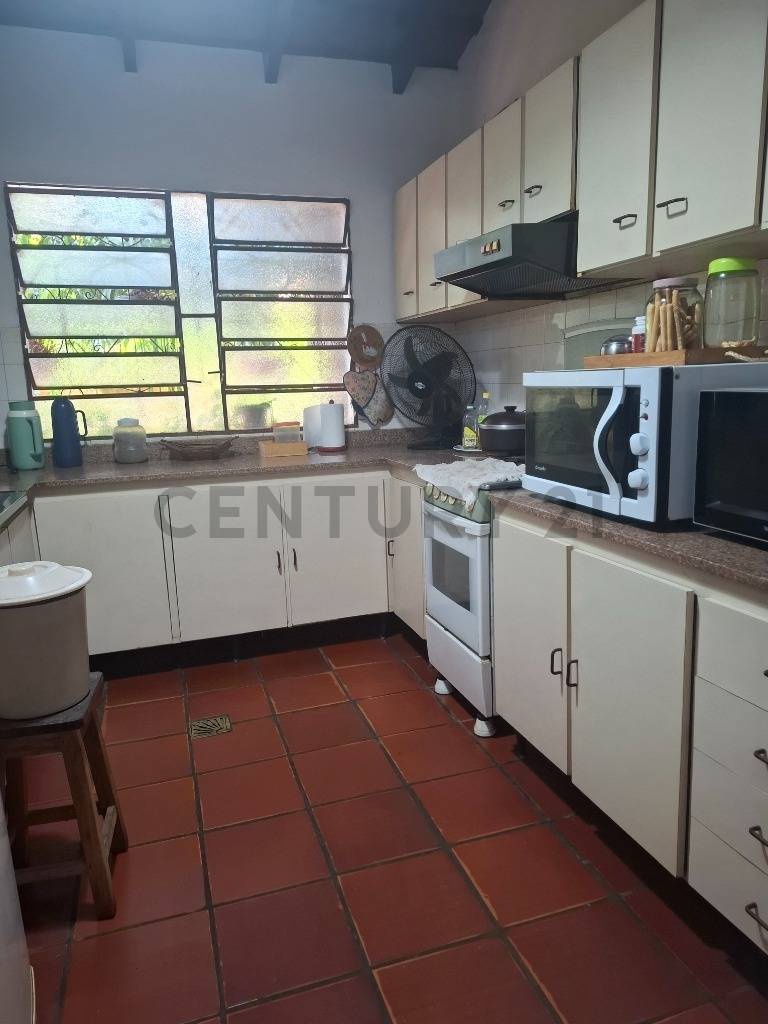 VENDO CASA COLONIAL EN SAJONIA - imagen 4
