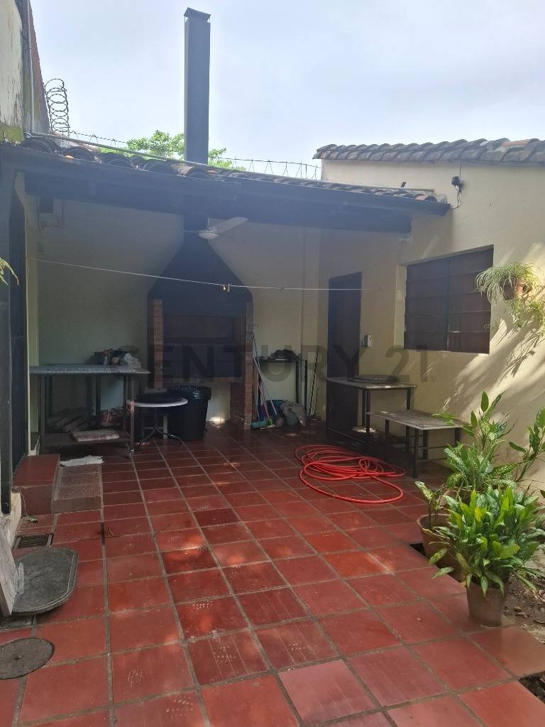 VENDO CASA COLONIAL EN SAJONIA - imagen 6