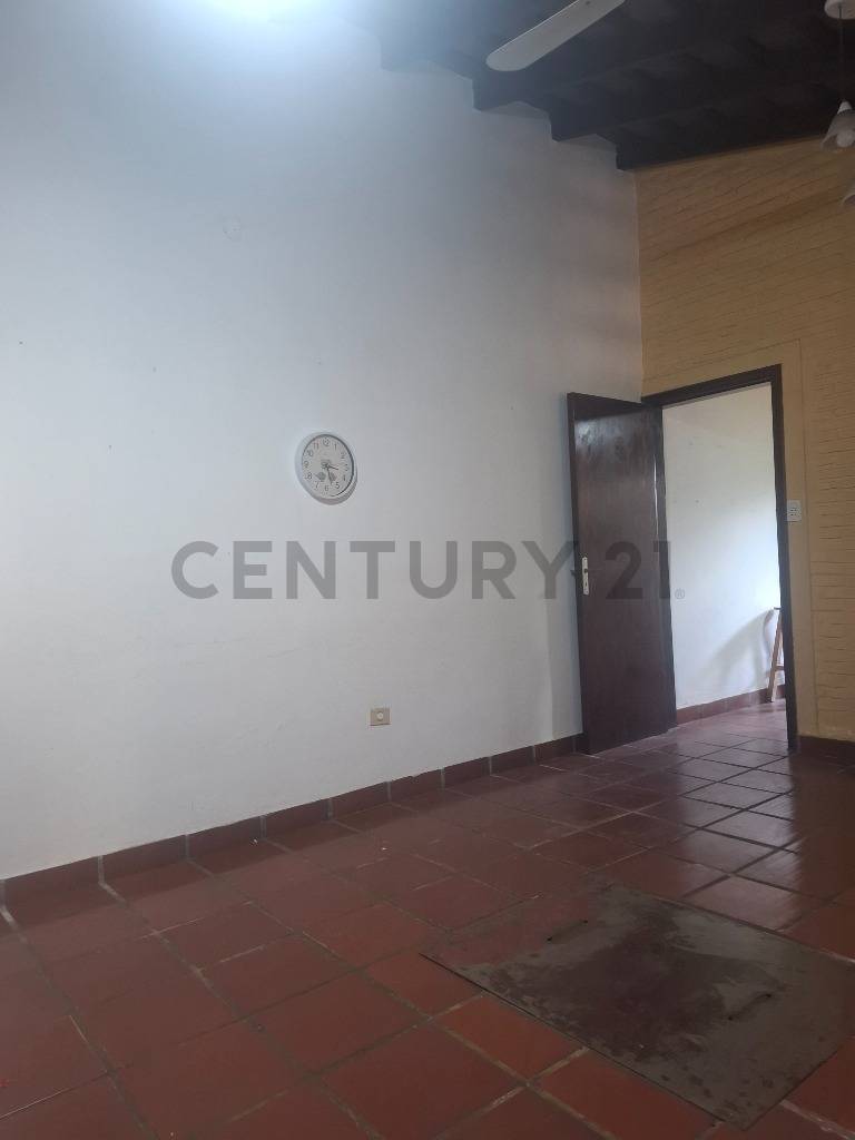 VENDO CASA COLONIAL EN SAJONIA - imagen 7