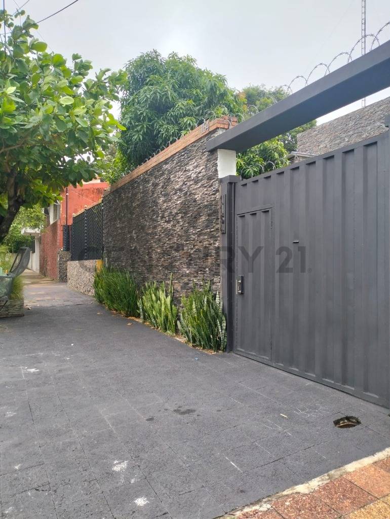 A la Venta Casa en Sajonia, Zona Comisaria 2da - imagen 2
