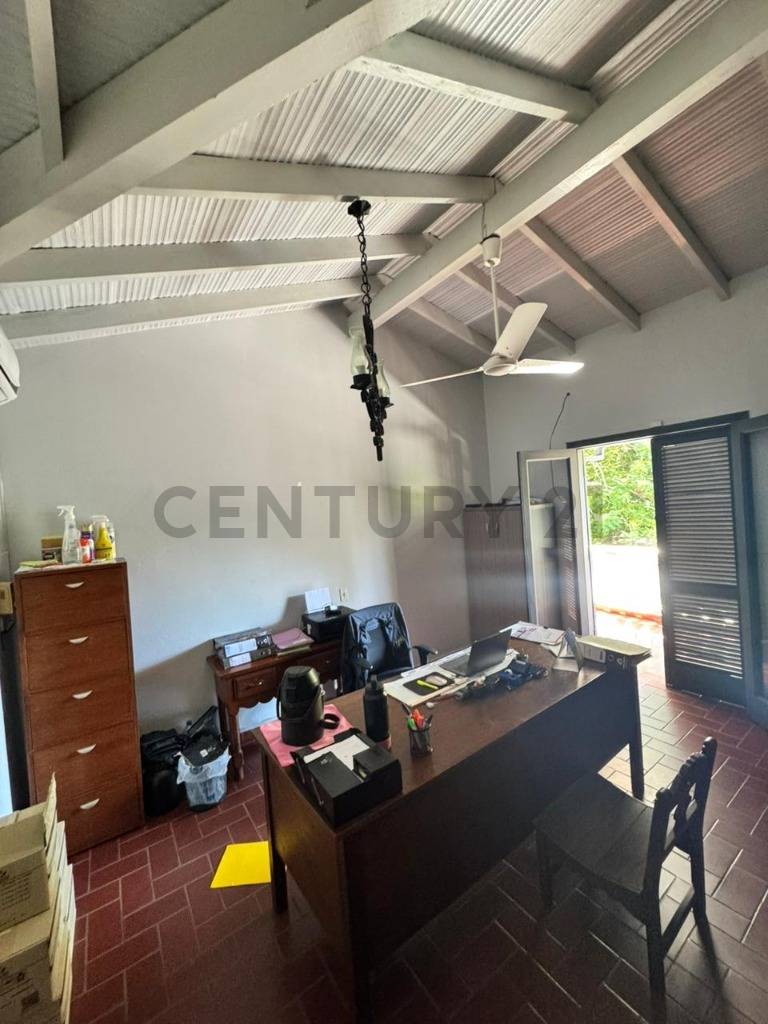 EN VENTA AMPLIA RESIDENCIA EN EL BARRIO SAN CRISTOBAL - imagen 3