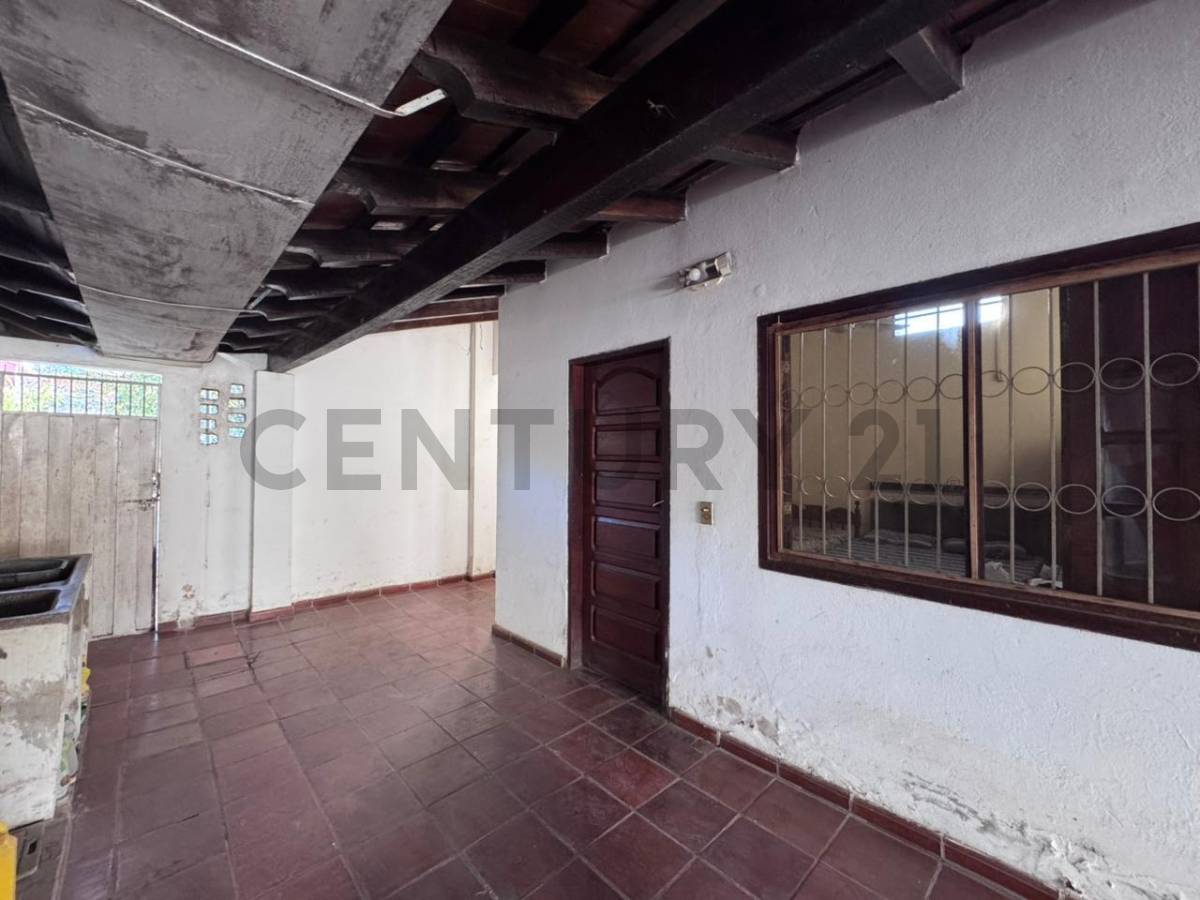 CASA A REFACCIONAR EN BA. SAN JORGE - imagen 5