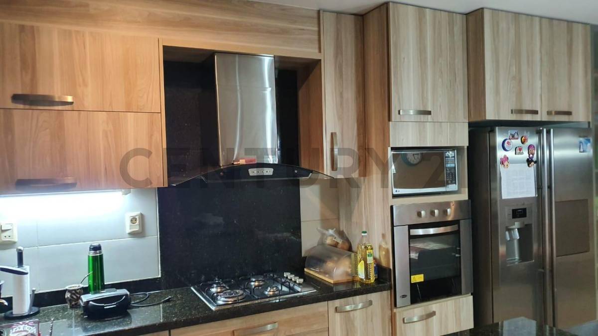 Vendo Residencia en Barrio San Pablo, Asunción - 11