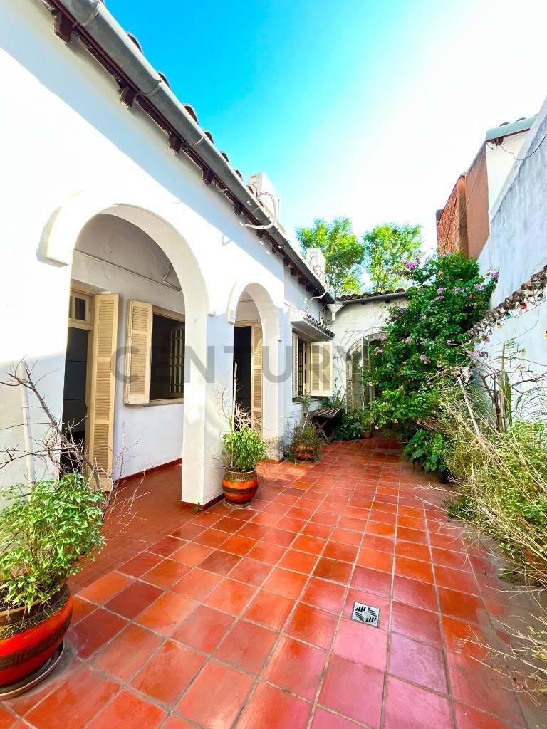 VENDO CASA ANTIGUA EN EL CASCO HISTÓRICO DE ASUNCIÓN - imagen 9