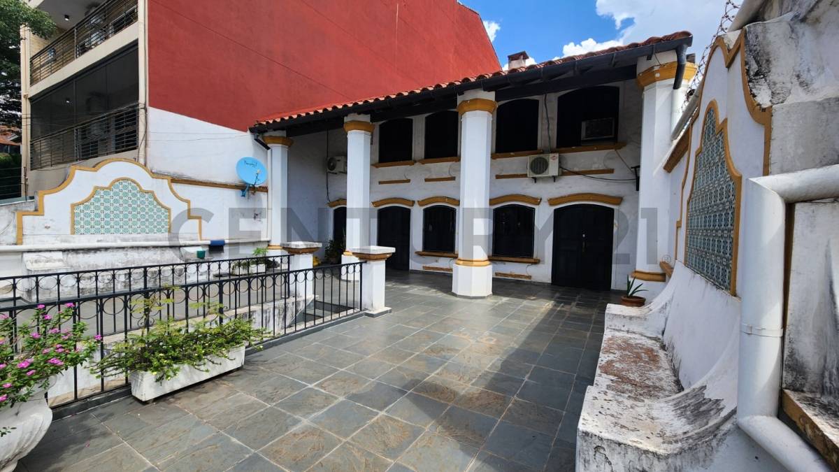 VENTA Residencia Estilo Colonial Mediterranea - imagen 2