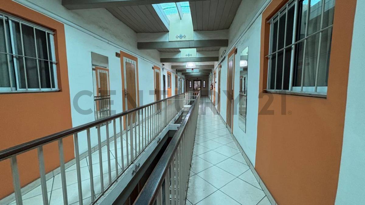 Venta de Propiedad exclusiva para hospedaje o consultorios - 1