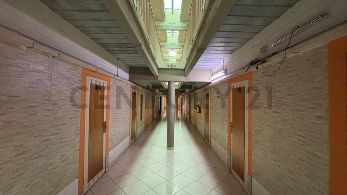 Venta de Propiedad exclusiva para hospedaje o consultorios - 2