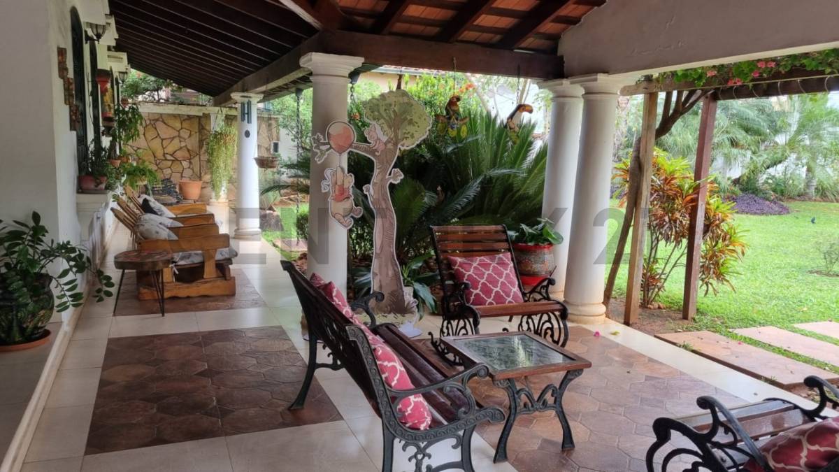 VENDO IMPORTANTE PROPIEDAD + TINGLADO EN Bo SAN VICENTE de 1.666 M2 - 10