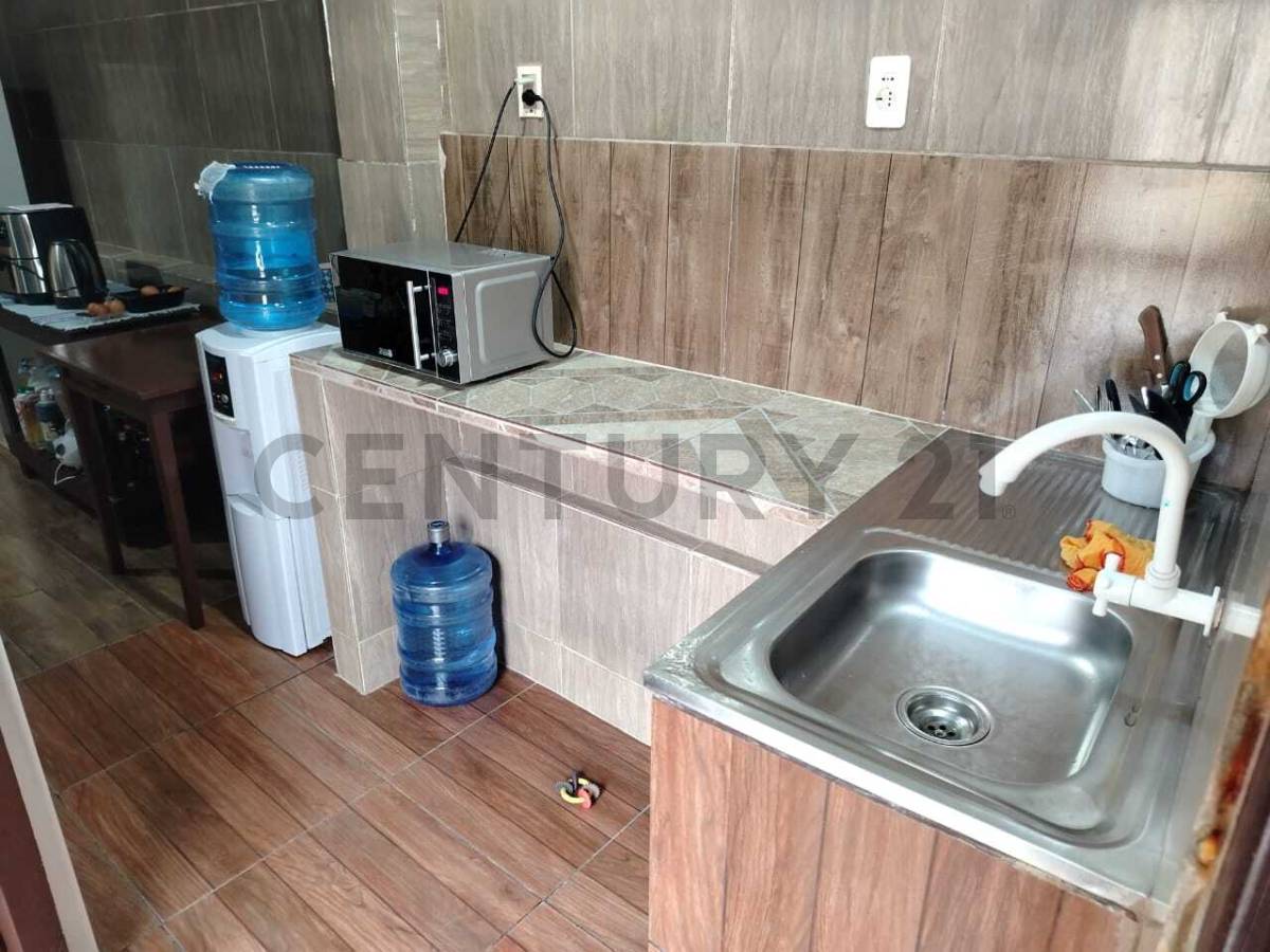 VENDO CASA C/ PATIO EN ASUNCIÓN, B° SAN VICENTE, EXCELENTE UBICACIÓN!! - 15