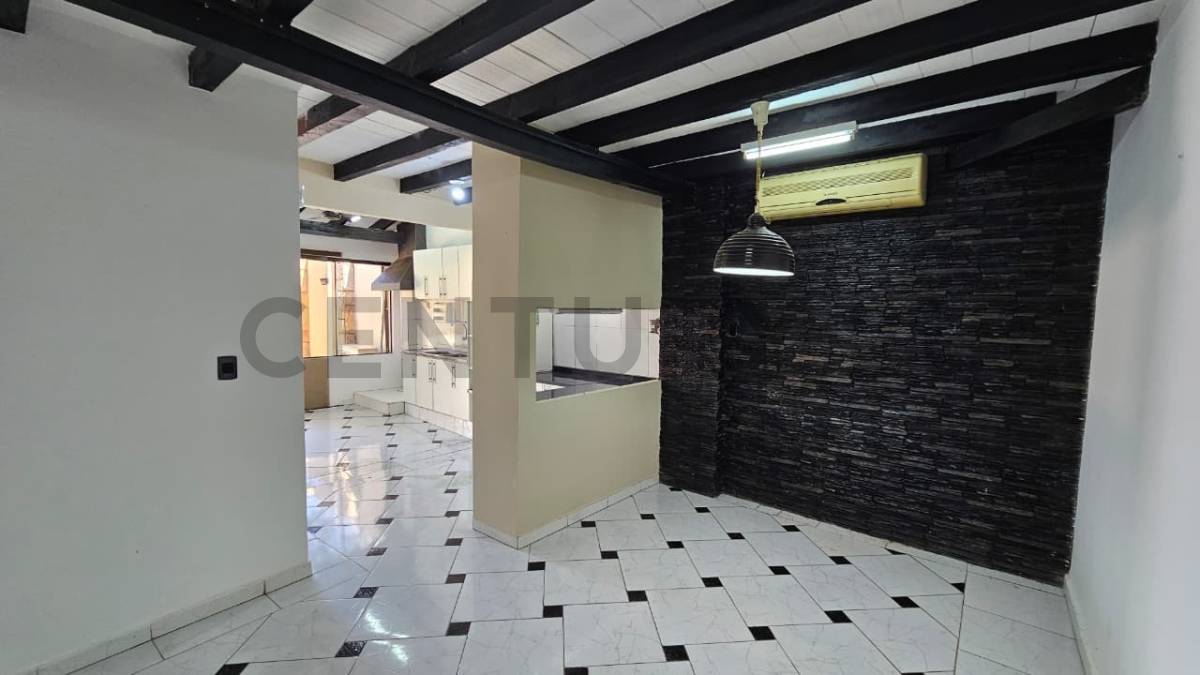 VENDO DUPLEX DE 3 HABITACIONES EN BARRIO SAN VICENTE - imagen 6