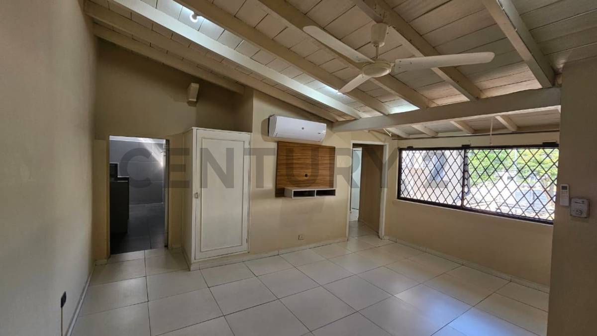 VENDO DUPLEX DE 3 HABITACIONES EN BARRIO SAN VICENTE - imagen 9