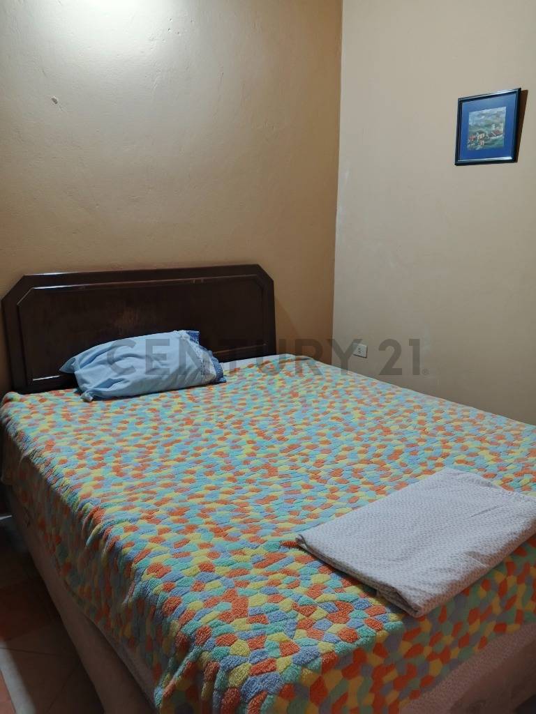 ¡Gran oportunidad en Barrio San Vicente! Casa de 2 niveles - imagen 22
