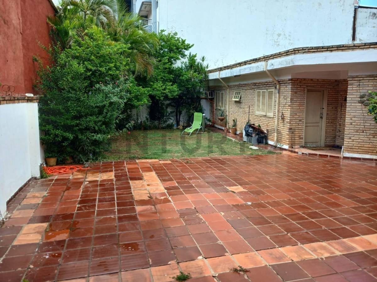 Vendo casa en San Vicente ideal para refaccionar - imagen 5