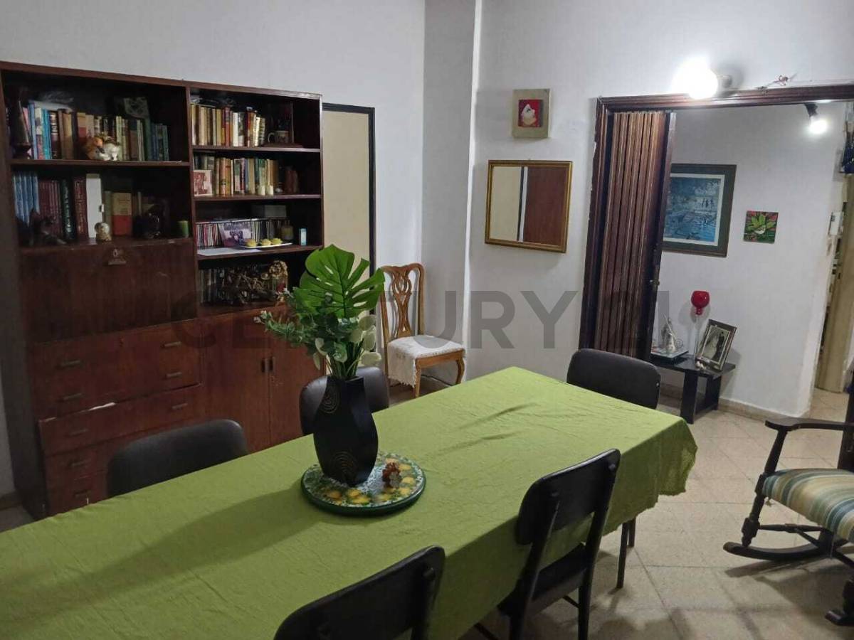 Vendo casa en San Vicente ideal para refaccionar - imagen 10