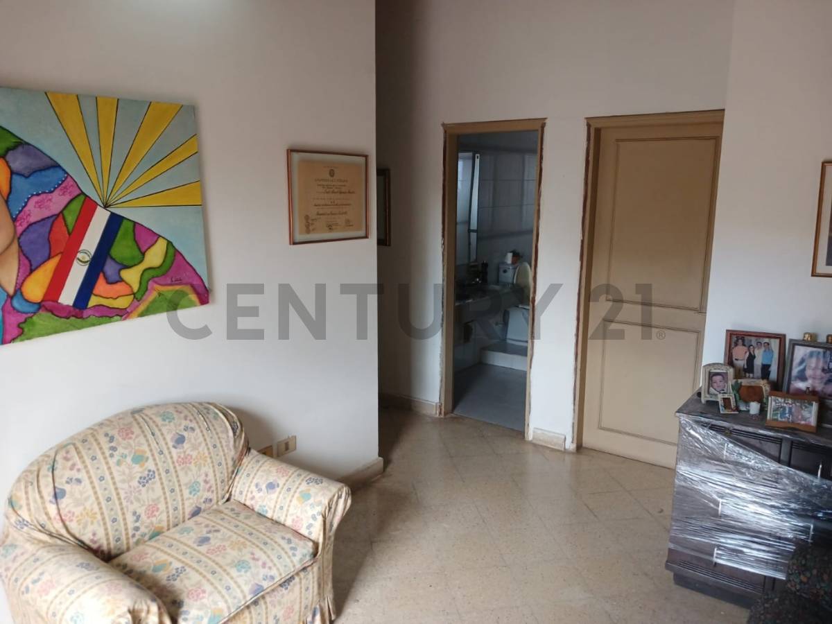 Vendo casa en San Vicente ideal para refaccionar - imagen 13