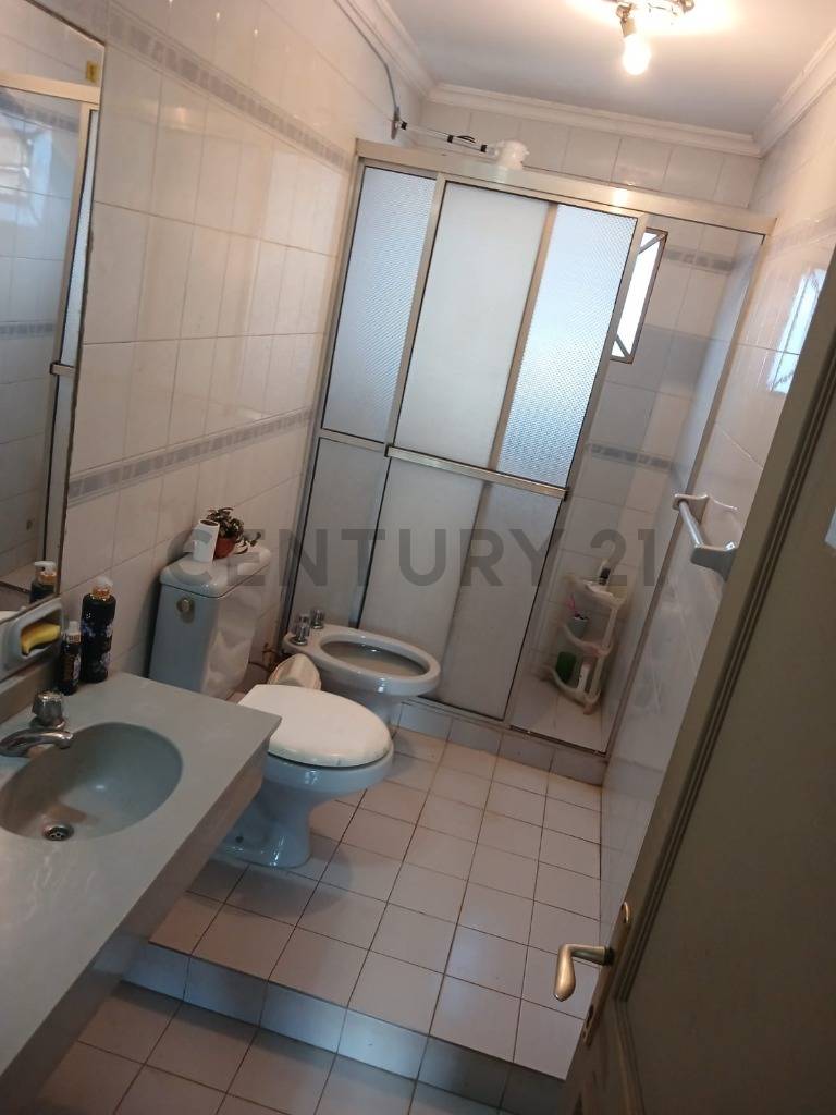 Vendo casa en San Vicente ideal para refaccionar - imagen 18