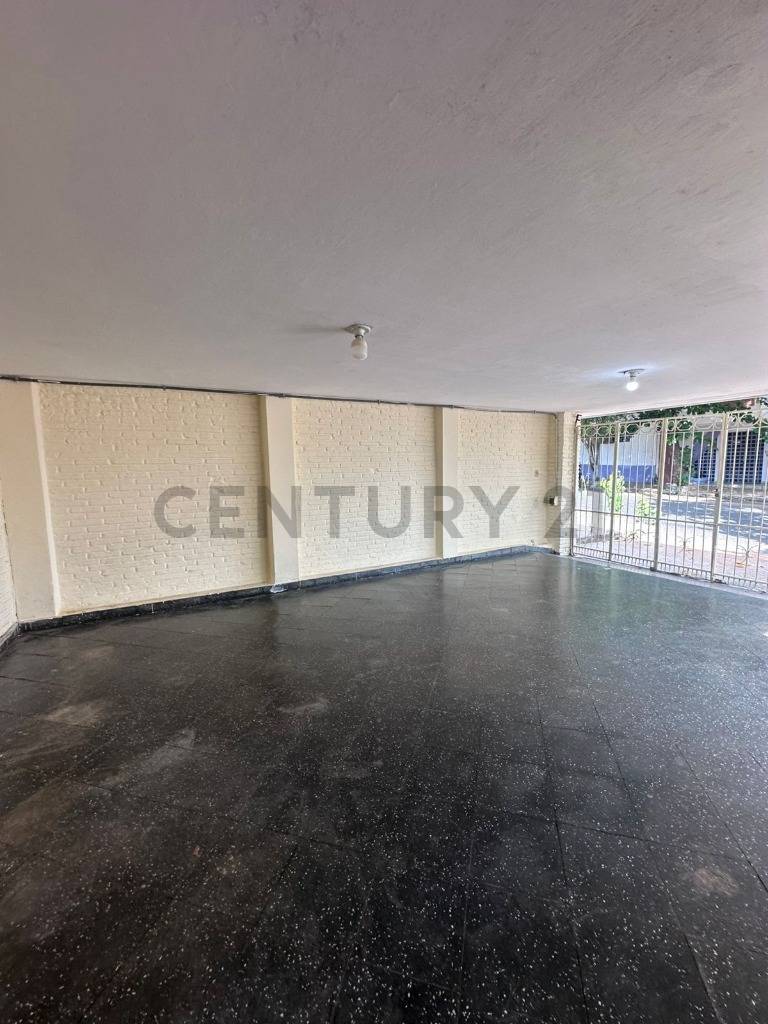 VENDO CASA DE CUATRO DORMITORIOS EN BARRIO SANTA LIBRADA DE ASUNCION - imagen 7
