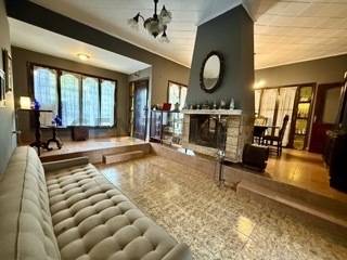 En venta amplia residencia zona UCA - imagen 4