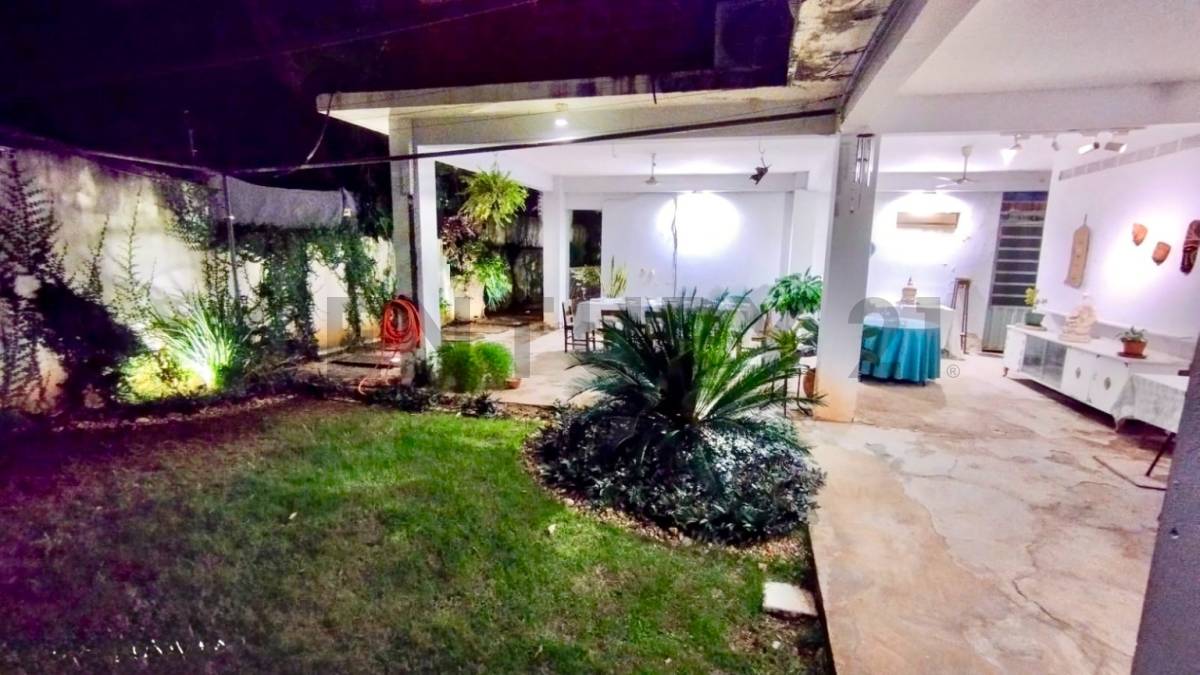En venta amplia residencia zona UCA - imagen 15