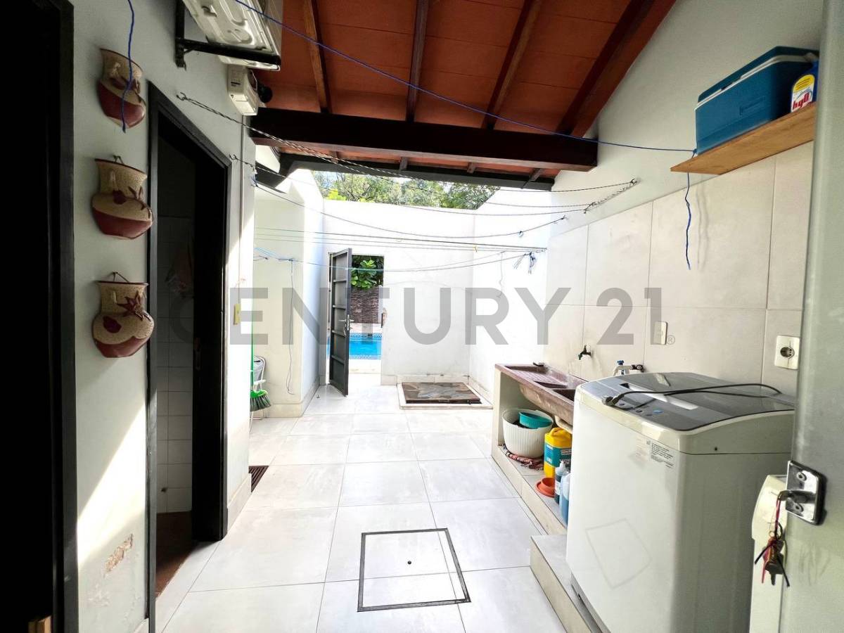 Vendo casa en excelente ubicación - imagen 12