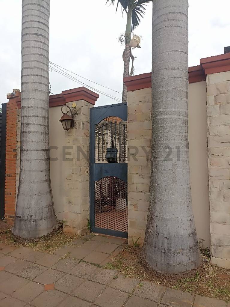 VENDO CASA A REFACCIONAR - imagen 2