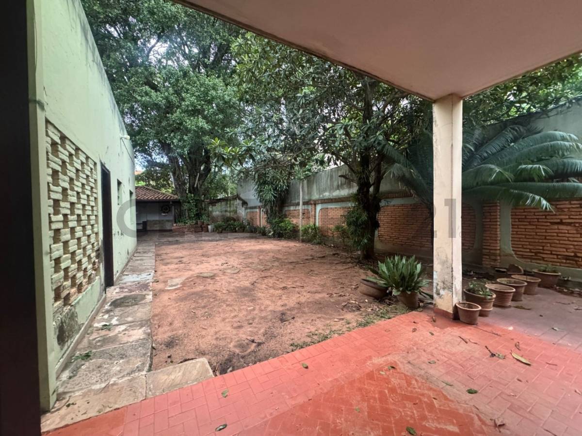 VENDO CASA A REFACCIONAR SOBRE AVDA. SANTISIMO SACRAMENTO - imagen 12