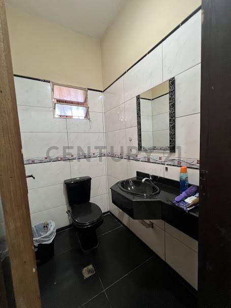 En Venta Residencia- B° Trinidad - 5