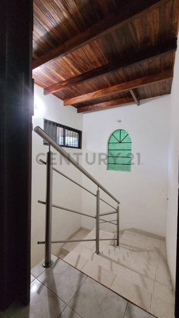 EN VENTA AMPLIA PROPIEDAD IDEAL PARA DESARROLLO A PASOS DE SANTISIMA TRINIDAD - imagen 4