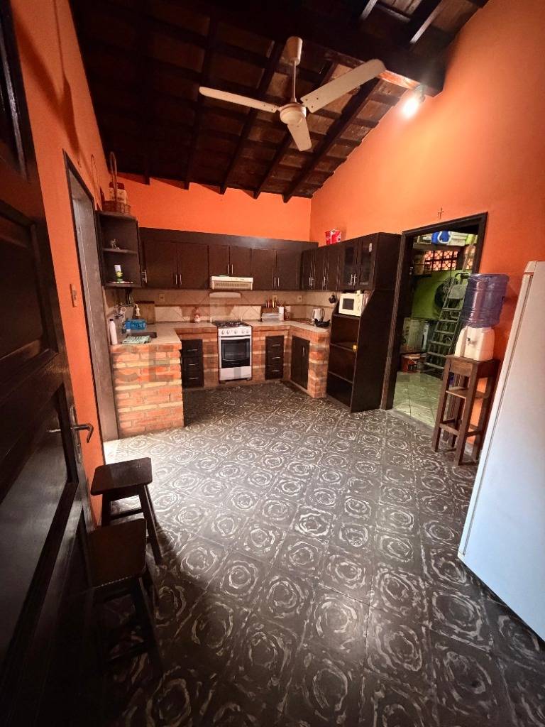 OFERTA CASA A PRECIO DE TERRENO - BARRIO VILLA AURELIA - 5