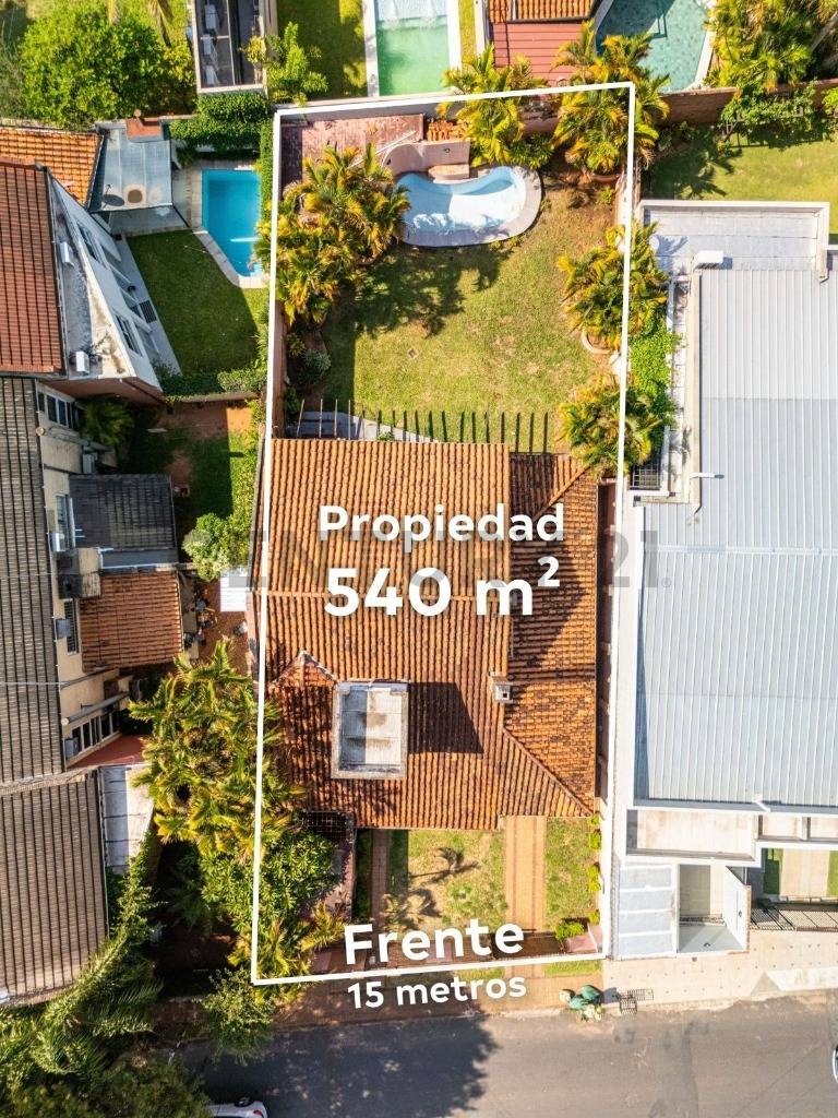 VENTA DE AMPLIA PROPIEDAD A REFACCIONAR O DEMOLER EN EL BARRIO VILLA AURELIA - imagen 2