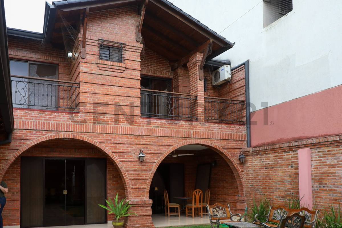 En venta residencia en Villa Aurelia - 6