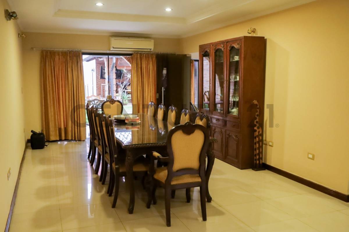 En venta residencia en Villa Aurelia - 14