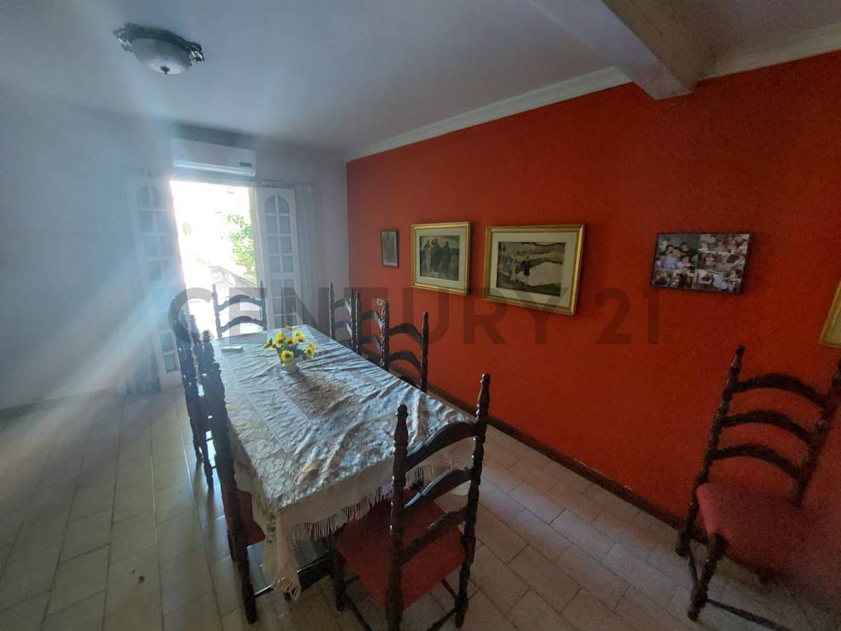 VENDO CASA EN ESQUINA - VILLA MORRA - imagen 5
