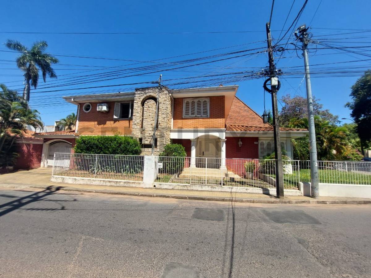 VENDO CASA EN ESQUINA - VILLA MORRA - imagen 12