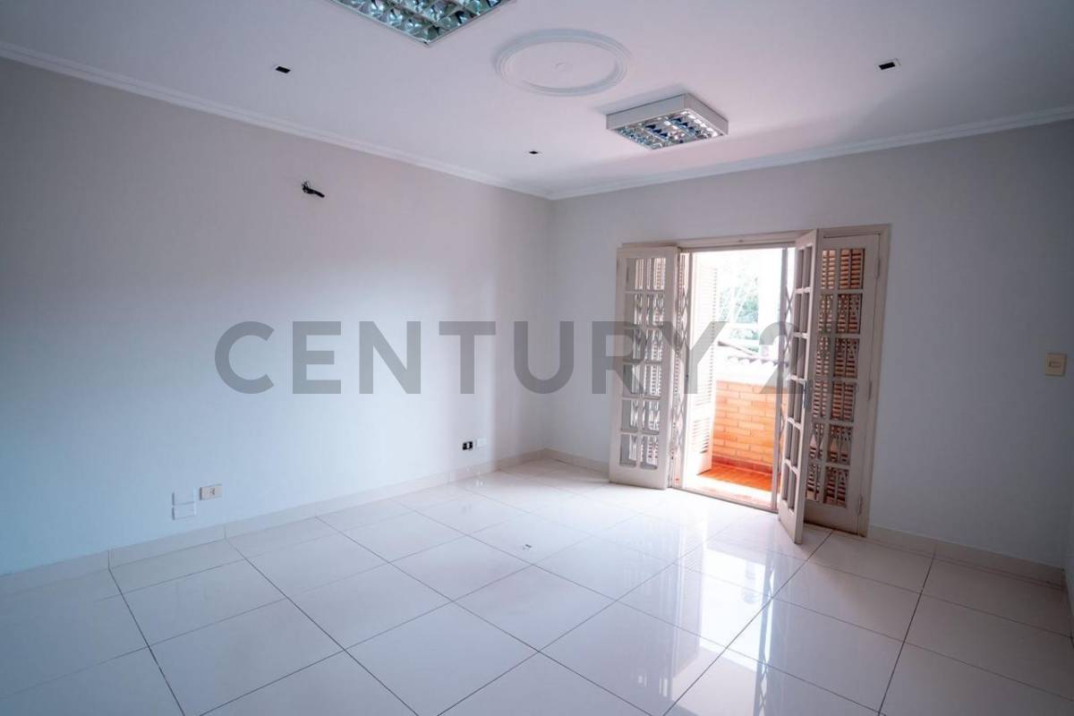 Vendo amplia oficina en Villa Morra Asunción - 10