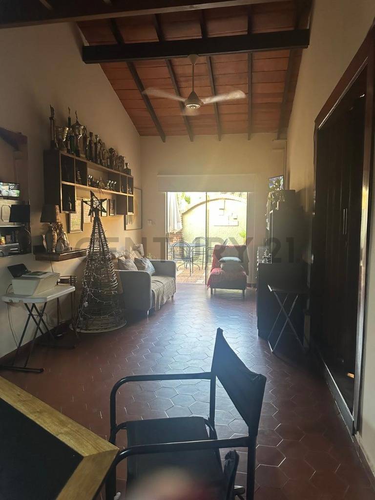 Residencia Barrio Recoleta, sobre 23 de Octubre a 30 m de la Avda. Mcal. López‼️ - 10
