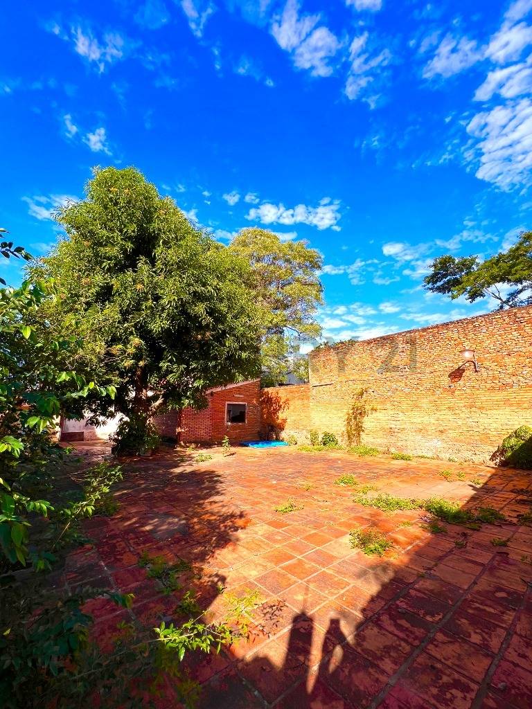 Casa a refaccionar en venta-Excelente ubicación en Virgen del Huerto - imagen 4